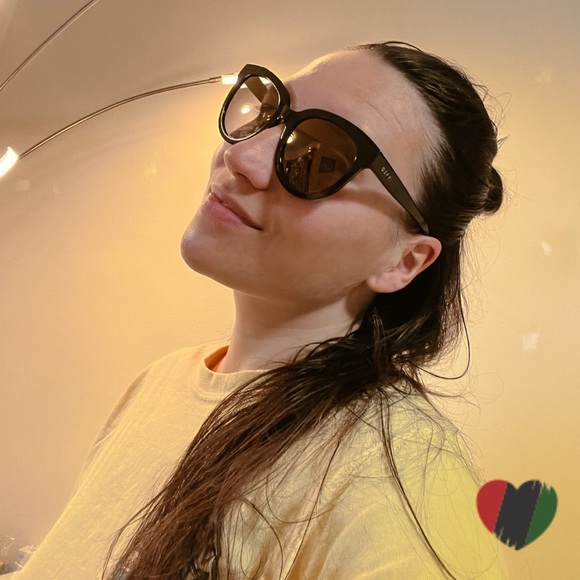 🖤💛DIFF Eyewear Women’s April Black & Gold Mirror Lens Cat Eye Sunglasses - Picture 11 of 12